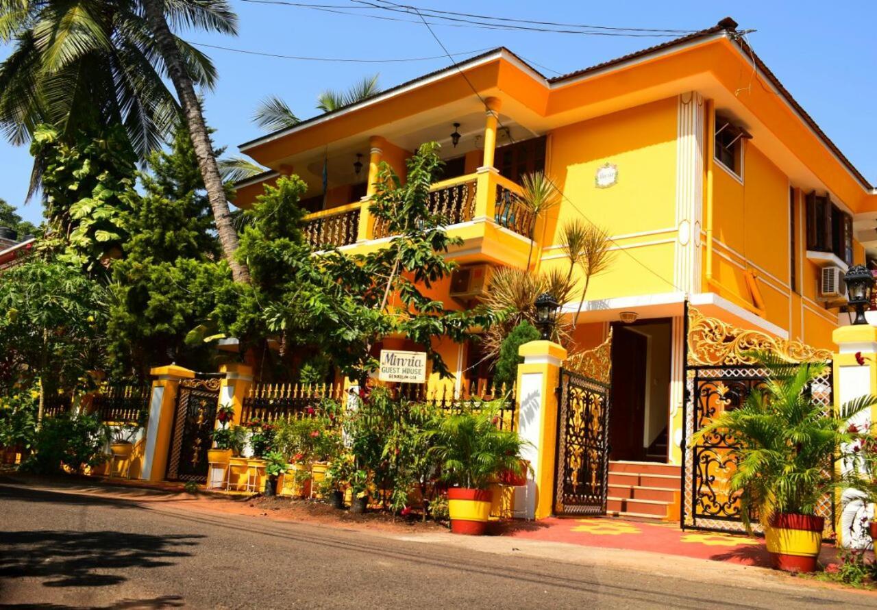 Minria Guest House 베나울림 외부 사진